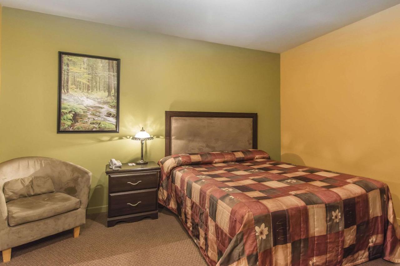 Econo Lodge Cabano Ngoại thất bức ảnh